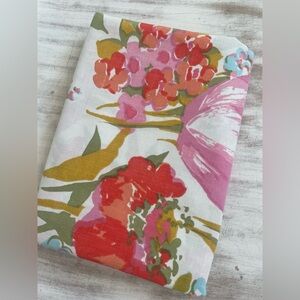 2 yards of vintage bed linen bright floral print craft projects quilting sewing